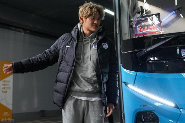 九游娱乐平台-大连球迷要笑醒了？有望再从上港撬走王牌新星，单赛季5球2助攻|刘祝润|大连英博|英博|深圳青年人|上海海港_新浪体育_新浪新闻